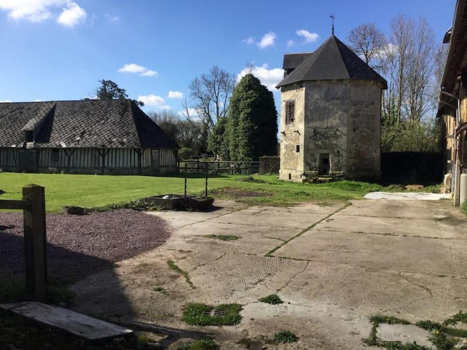La Ferme Du Chateau Fauguernon Екстер'єр фото