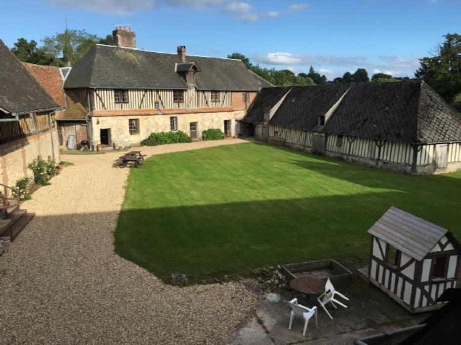 La Ferme Du Chateau Fauguernon Екстер'єр фото