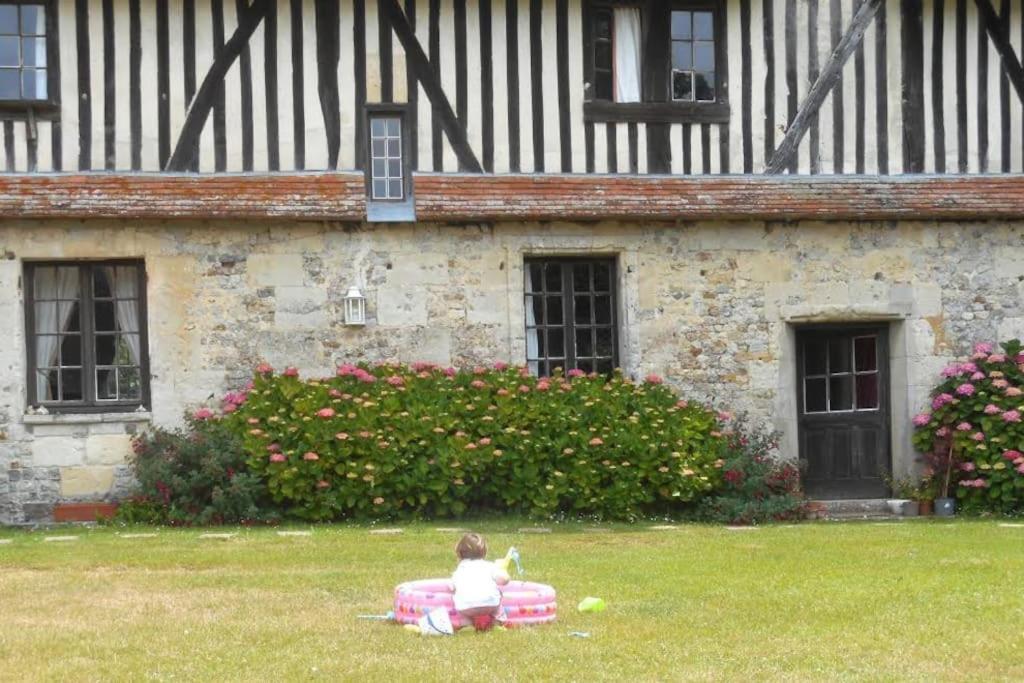 La Ferme Du Chateau Fauguernon Екстер'єр фото